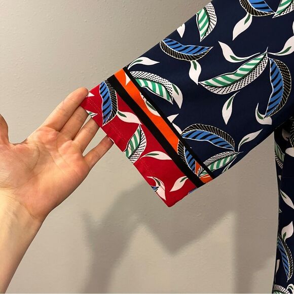 Navy Leaf Print Long sleeve plus size stretchy dress size 1XL - Picture 3 of 11